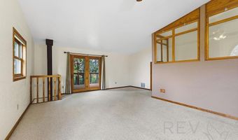 745 Southfork Rd, Cody, WY 82414