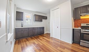 704 N Michigan Ave, Atlantic City, NJ 08401