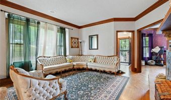 205 S Ford St, Anamosa, IA 52205