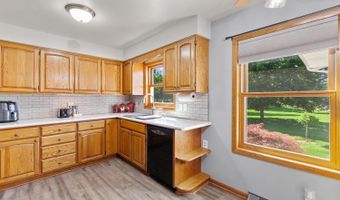 1462 Sand Creek Hwy, Adrian, MI 49221