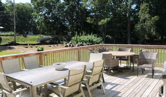 6 Greenfield Dr, Ansonia, CT 06401