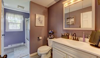 40 Sand Hill Rd, Bristol, CT 06010