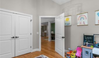 52 Pine Swamp Rd, Cumberland, RI 02864