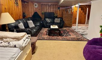 52 Kalmer Rd, Warwick, RI 02886