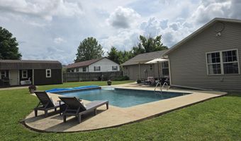 514 Guthery St, Ava, MO 65608