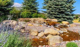 805 Broken Choker Ln, Bigfork, MT 59911
