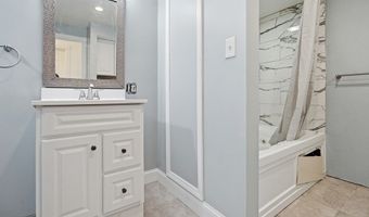 326 3rd St, Ashland, OH 44805