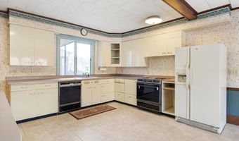 33 Bunker Hill Rd, Auburn, NH 03032