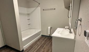 305 MAIN St A & B, Auburndale, FL 33823