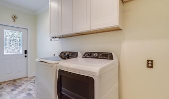 400 John Baptiste St, Bay St. Louis, MS 39520