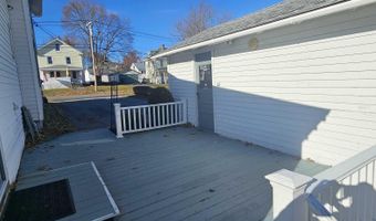 208 7th St, Bangor, ME 04401