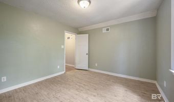 16130 Pine Grove Rd Ext E, Bay Minette, AL 36507