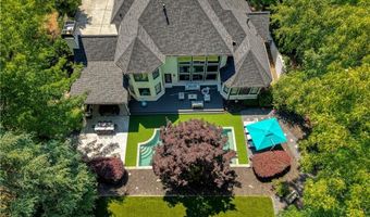 265 Oakhurst Leaf Dr, Alpharetta, GA 30004