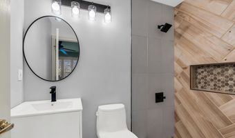 26 Bruns Rd, Allenhurst, NJ 07711