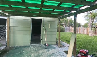 323 W 4th St, Alice, TX 78332