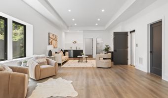 3644 N VERMONT St, Arlington, VA 22207