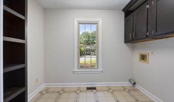 1002 Fair Oaks Ln, Apex, NC 27502