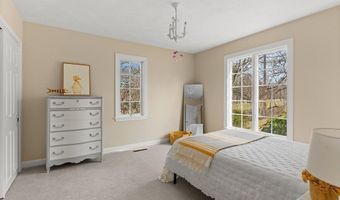 12 Alonesos Way, Andover, MA 01810