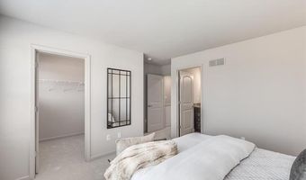 2148 Evergreen Ln, Ann Arbor, MI 48103