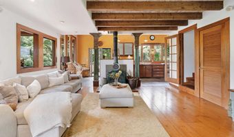 1073 Nanihoku Pl, Haiku, HI 96708
