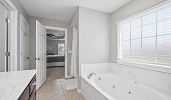 5812 Woodland Rd, Bartlesville, OK 74006