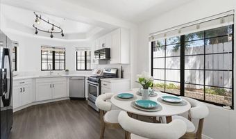 2174 Villa Sonoma Gln, Escondido, CA 92029