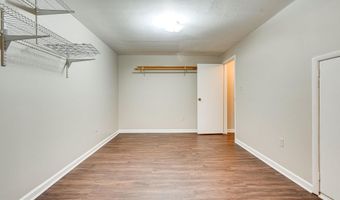 3381 MONARCH Ln, Annandale, VA 22003