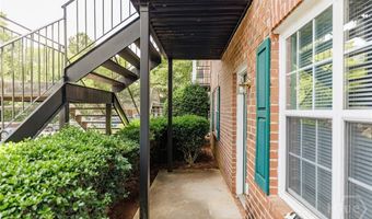 100 Woodstone Dr 10, Athens, GA 30605