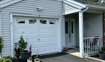 19 Dogwood Dr, Barnegat, NJ 08005