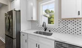 1506 Old Poole Rd, Alberta, VA 23821