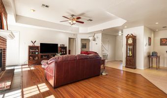 626 Home Xing, Adkins, TX 78101