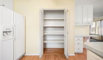 1045 S Saunders St, Aransas Pass, TX 78336