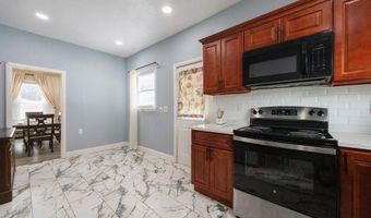 246 Park St, Attleboro, MA 02703