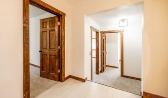 1207 Alden St, Alden, IA 50006