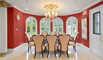 2290 Lombardy Rd, San Marino, CA 91108