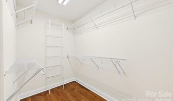 1333 Woodland Dr, Charlotte, NC 28205