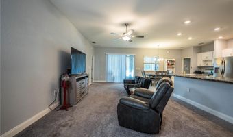 261 WALKERS POINT Dr, Auburndale, FL 33823