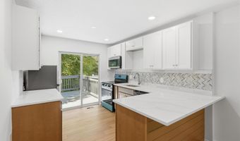 504 GREENBLADES Ct, Arnold, MD 21012
