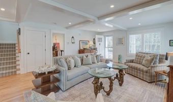 23 Chachapacassett Rd, Barrington, RI 02806