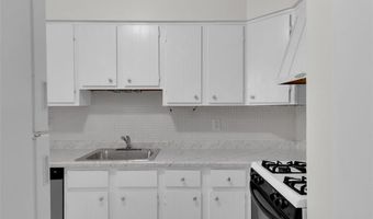 128 Shadalane Unit # A Walk, Ballwin, MO 63011