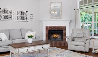 7686 SHADOW Gln, Bartlett, TN 38002