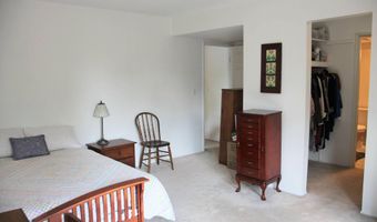 1265 S Maple Rd 207, Ann Arbor, MI 48103