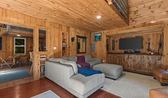 431 Sharkeyville Rd, Bolton, VT 05676