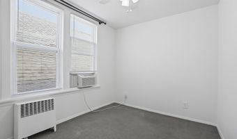 23 W 42ND St 3, Bayonne, NJ 07002