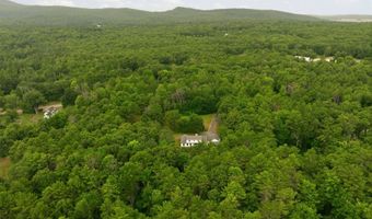 66 Lyford Rd, Brookfield, NH 03872