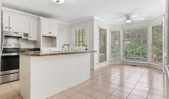 2420 E Alberson Dr, Albany, GA 31721