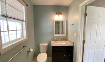 427 Muscadine Trl, Baskerville, VA 23915