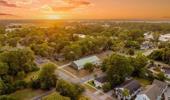 1711 Duke St, Beaufort, SC 29902