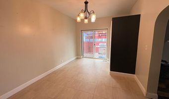 903 L St, Aurora, NE 68818