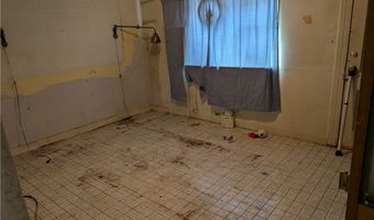1321 1323 Bingham St, Airville, PA 15203